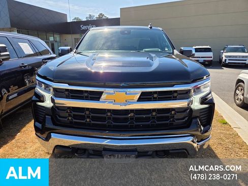 Used 2025 Chevrolet Silverado 1500 LT image 15