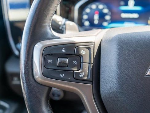Used 2022 Chevrolet Silverado 1500 High Country w/ High Country Premium Package AWD/4WD image 31