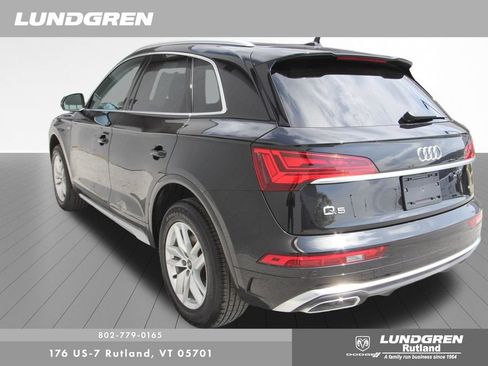 Used 2023 Audi Q5 2.0T Premium w/ Convenience Package AWD/4WD image 6