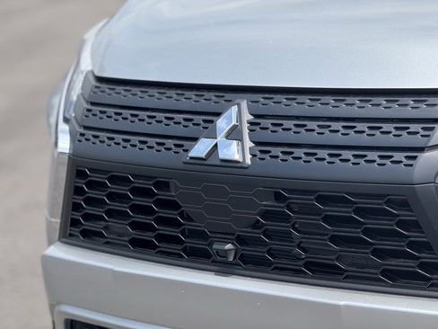 New 2025 Mitsubishi Eclipse Cross image 5
