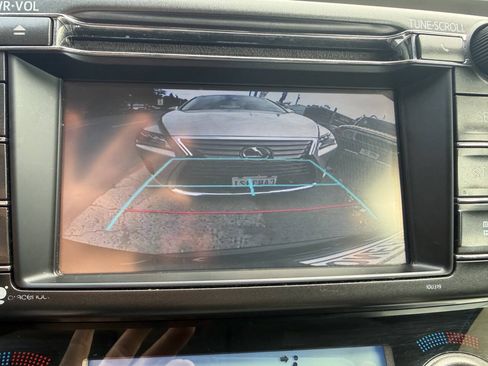 Used 2015 Toyota Highlander XLE AWD/4WD image 19
