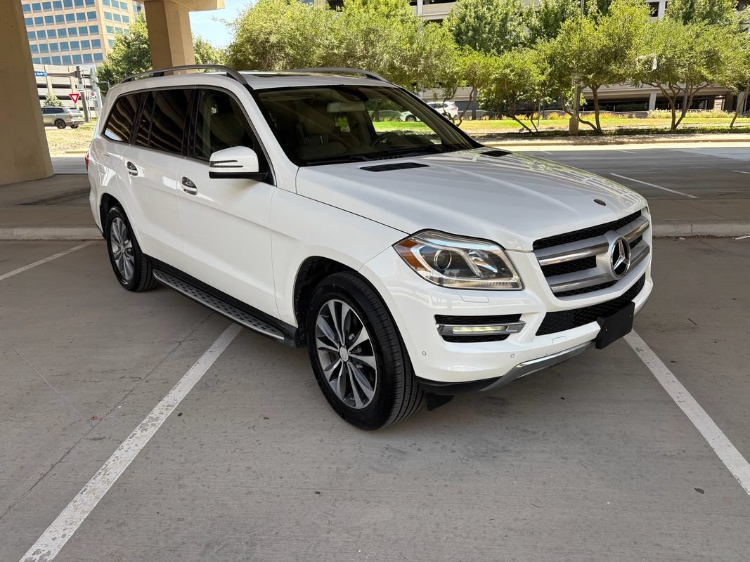 Used 2014 Mercedes-Benz GL 450 4MATIC image 2