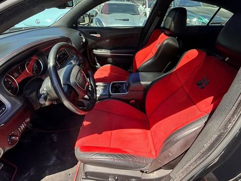 Used 2023 Dodge Charger Scat Pack w/ Plus Group RWD image 9