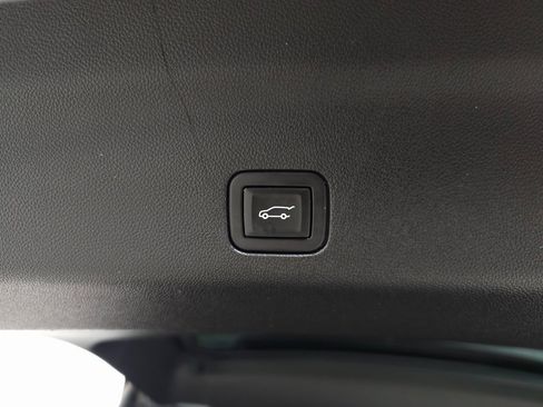 Used 2021 Cadillac Escalade Sport image 9