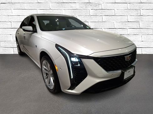 Used 2025 Cadillac CT5 Premium Luxury w/ Sun And Sound Package AWD/4WD image 4