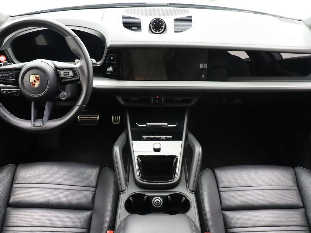 Used 2024 Porsche Cayenne Coupe w/ Premium Package Plus AWD/4WD image 21