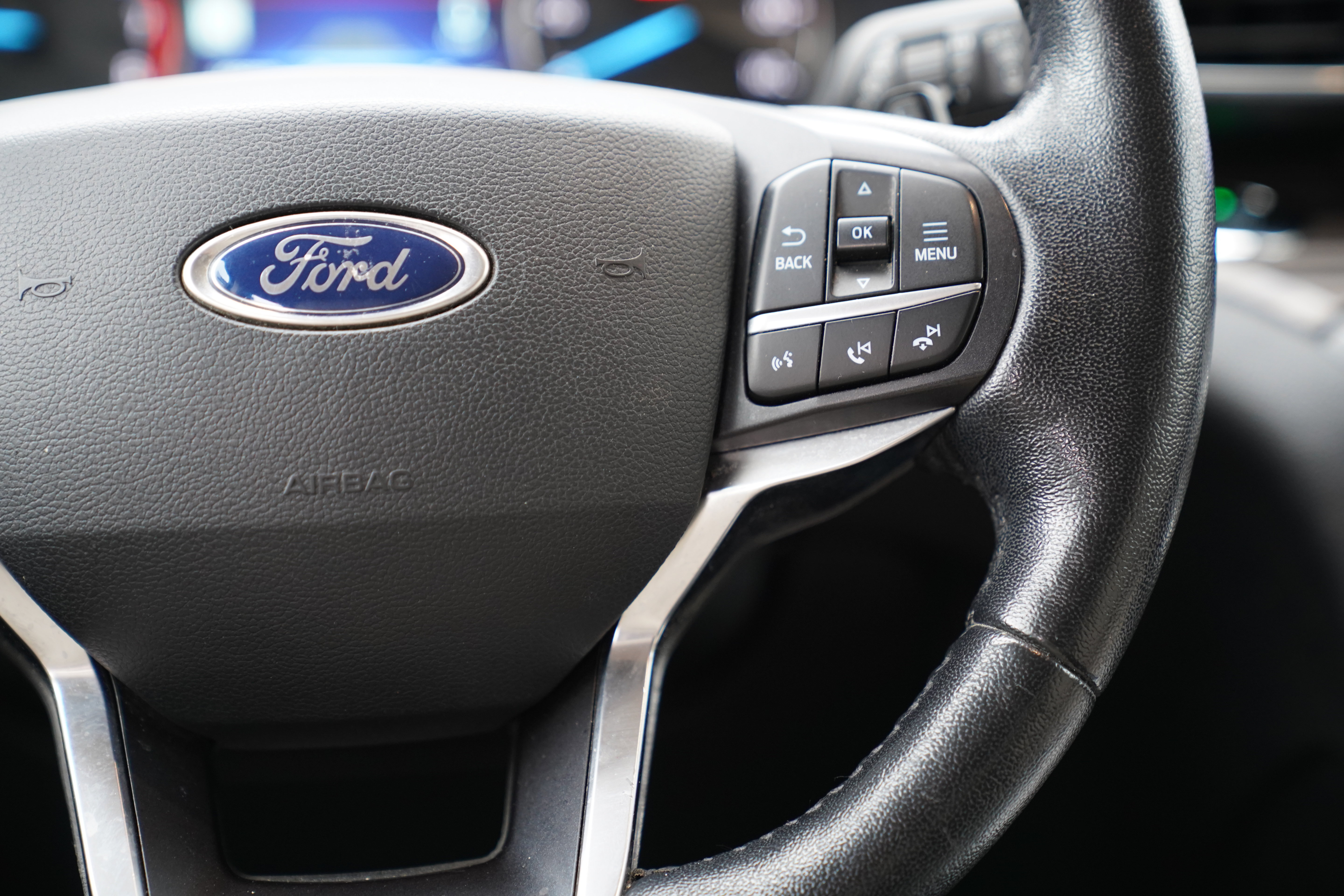 Used 2020 Ford Explorer Limited AWD/4WD image 21