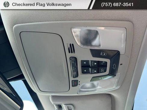Used 2019 Toyota Sienna Limited Premium w/ Protection Package AWD/4WD image 18