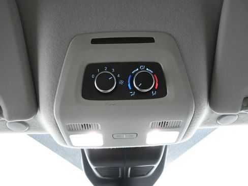 Used 2024 Ford Transit 350 XLT image 22