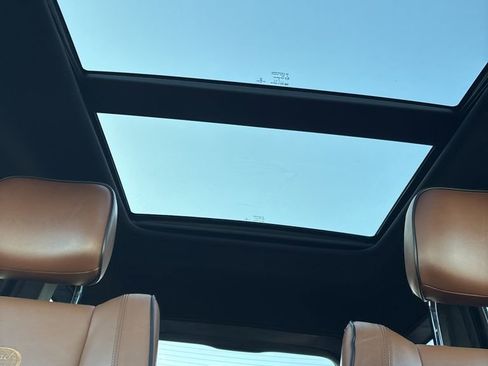 Used 2021 Jeep Grand Cherokee Overland image 23