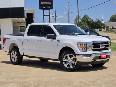Used 2022 Ford F150 XLT w/ Equipment Group 302A High AWD/4WD image 2