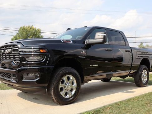 Used 2025 RAM 2500 Big Horn image 8