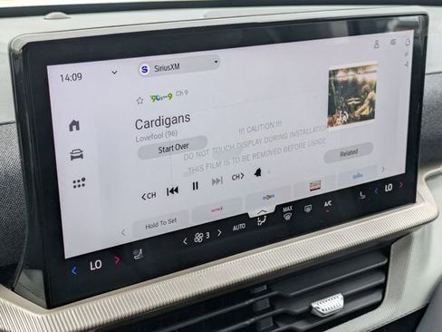 New 2026 Ford Explorer Active w/ Active Comfort Package image 19