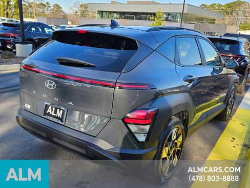 Used 2024 Hyundai Kona SEL image 11