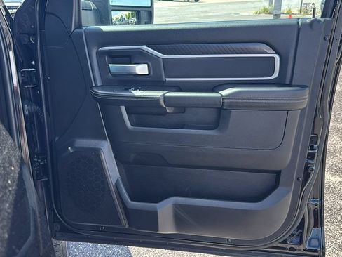 Used 2026 RAM 2500 Big Horn AWD/4WD image 19