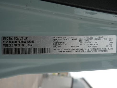 Used 2024 Jeep Wrangler Unlimited Rubicon 4xe AWD/4WD image 28