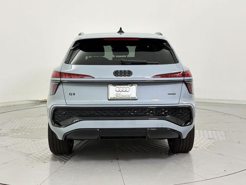 New 2026 Audi Q3 quattro 2.0T w/ Driver Assistance Package AWD/4WD image 10