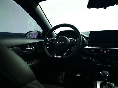 Certified 2024 Kia Forte GT-Line image 9