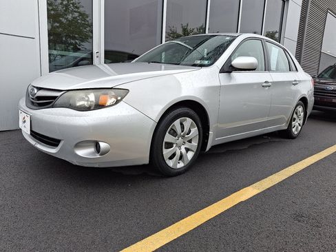 Used 2011 Subaru Impreza 2.5i AWD/4WD image 3