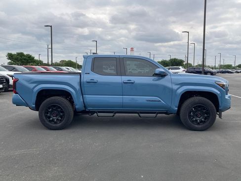 New 2026 Toyota Tacoma SR5 RWD image 4