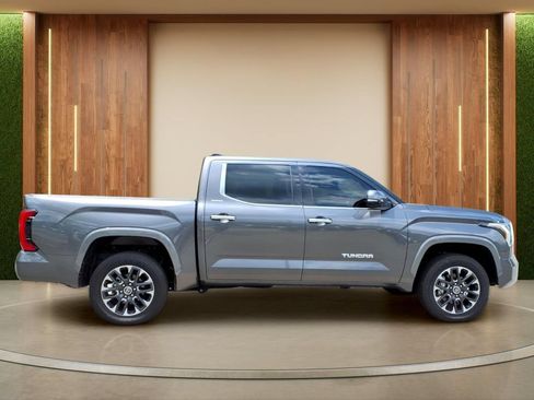 Used 2023 Toyota Tundra Limited AWD/4WD image 37