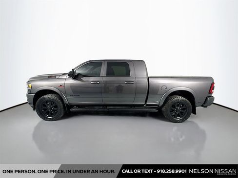 Used 2020 RAM 3500 Laramie AWD/4WD image 8