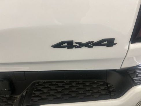 New 2026 RAM 1500 4x4 Crew Cab image 44