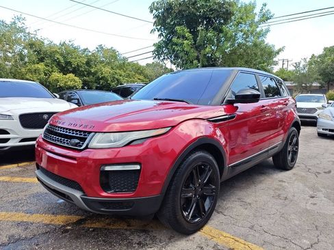 Used 2017 Land Rover Range Rover Evoque SE AWD/4WD image 1