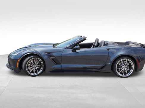 Used 2019 Chevrolet Corvette Grand Sport RWD image 9