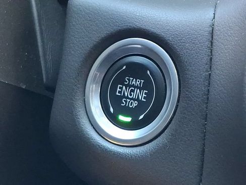Used 2023 Chevrolet Tahoe LT AWD/4WD image 24