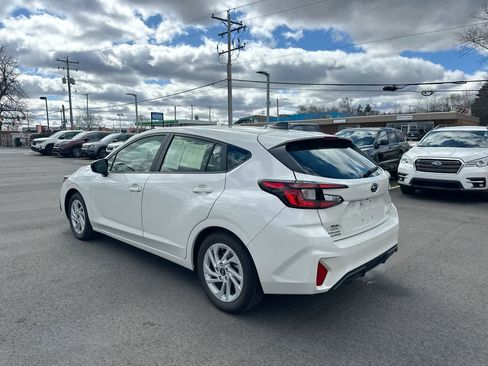 Certified 2024 Subaru Impreza 2.0i image 11