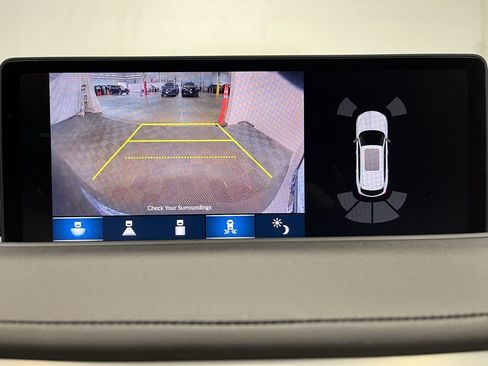 Certified 2024 Acura MDX SH-AWD w/ Technology Package image 8