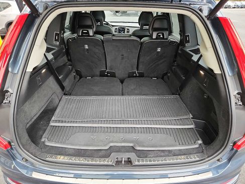Used 2021 Volvo XC90 T5 Momentum w/ Climate Package image 28