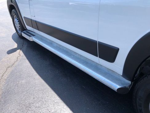 Used 2025 RAM ProMaster 2500 w/ U-Haul Equipment Group FWD image 14
