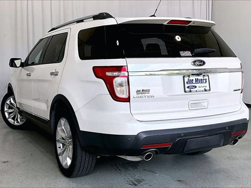 Used 2014 Ford Explorer Limited w/ Equipment Group 301A FWD image 4