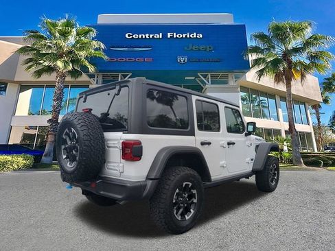 Used 2025 Jeep Wrangler Unlimited Rubicon 4xe w/ Convenience Group image 5
