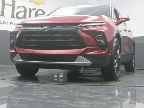 Used 2024 Chevrolet Blazer LT w/ LPO, Black Grille Bar Package FWD image 56