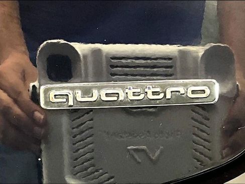 Used 2021 Audi A7 e Premium Plus w/ Interior Protection Package image 10