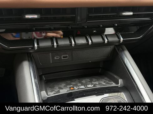 New 2026 GMC Canyon AT4 w/ Technology Plus Package AWD/4WD image 17
