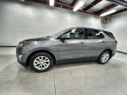 Used 2018 Chevrolet Equinox LT FWD image 5