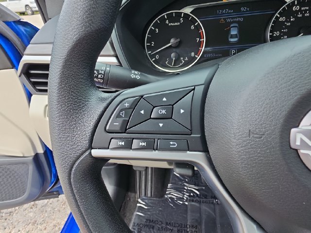 Used 2025 Nissan Altima 2.5 SV FWD image 21