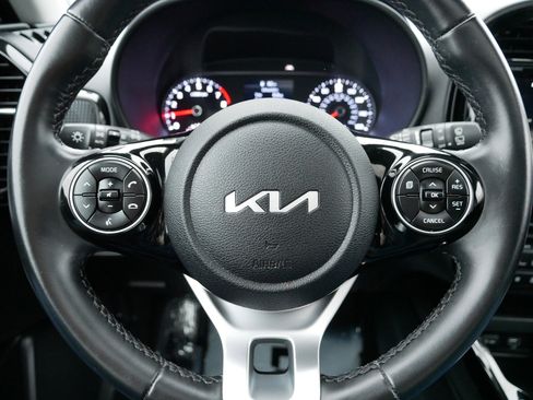 Certified 2022 Kia Soul EX image 25