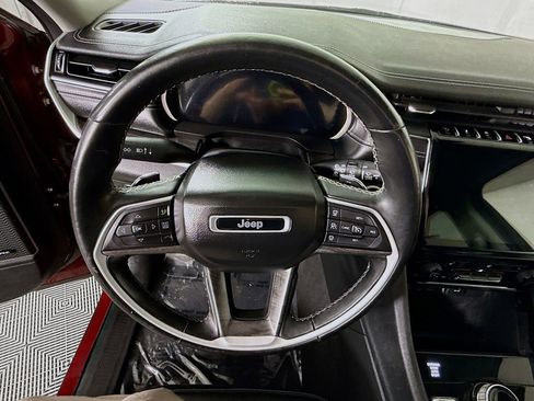 Used 2021 Jeep Grand Cherokee L Limited AWD/4WD image 22