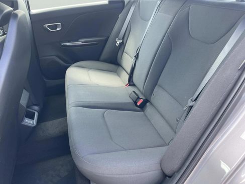 New 2026 Kia K4 LXS image 17