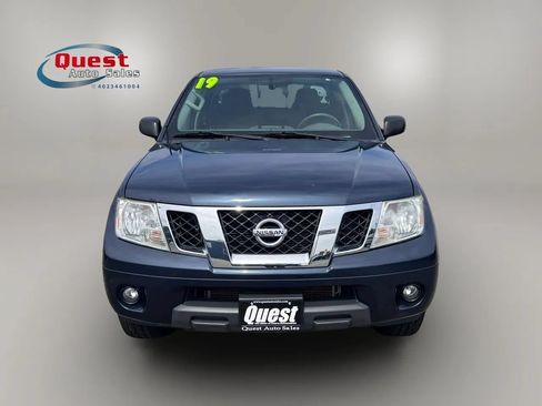 Used 2019 Nissan Frontier SV w/ Value Truck Package AWD/4WD image 11