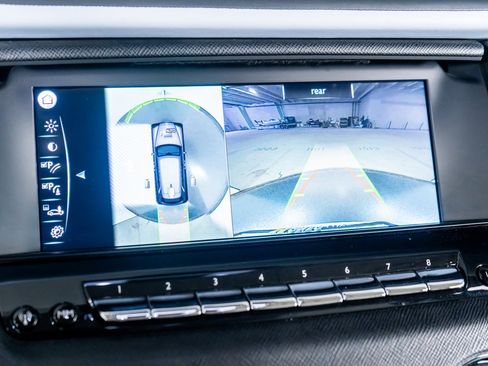 Used 2023 Rolls-Royce Cullinan Black Badge image 49