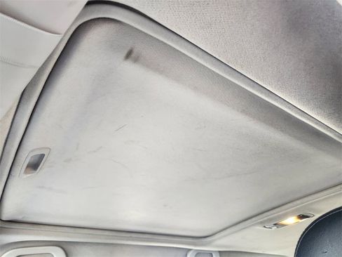 Used 2011 Subaru Forester 2.5X Premium image 13