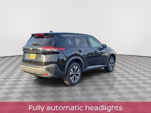 Used 2022 Nissan Rogue SV image 9