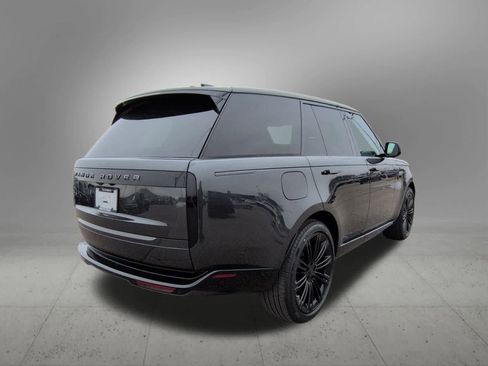 New 2026 Land Rover Range Rover SE image 6