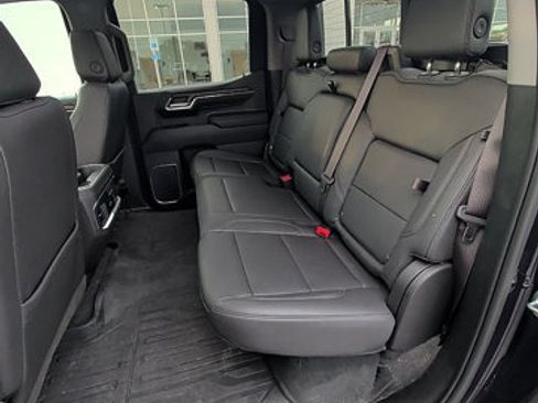 Certified 2023 GMC Sierra 1500 SLT w/ SLT Premium Plus Package AWD/4WD image 25